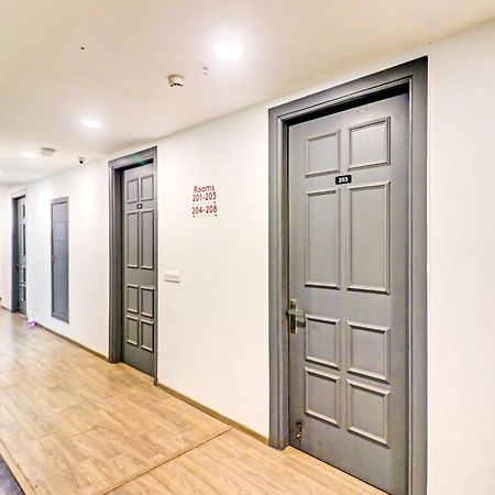 Hotel Townhouse Sector 30 Near Botanic Garden Of Indian Republic Noida Exteriér fotografie