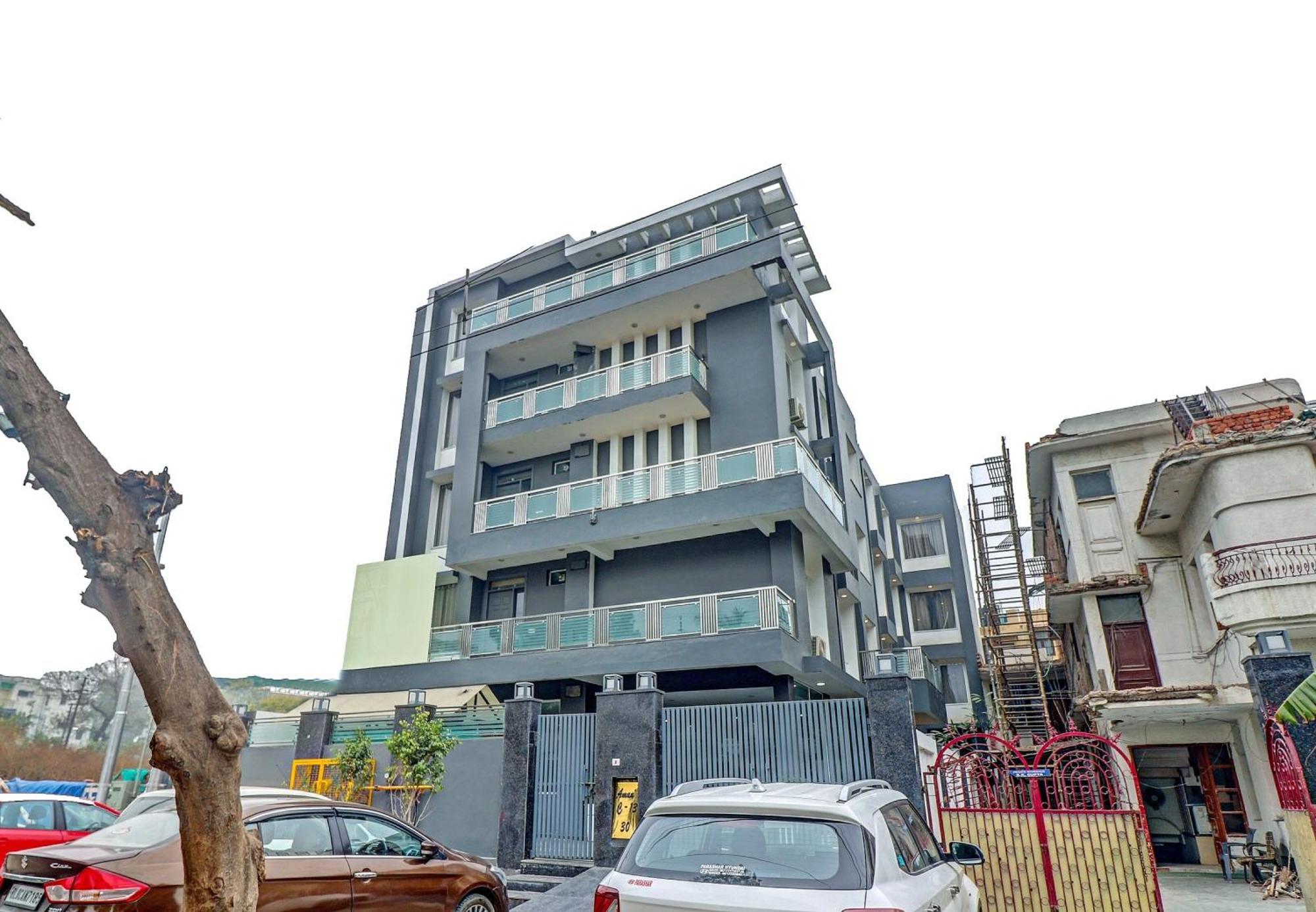 Hotel Townhouse Sector 30 Near Botanic Garden Of Indian Republic Noida Exteriér fotografie