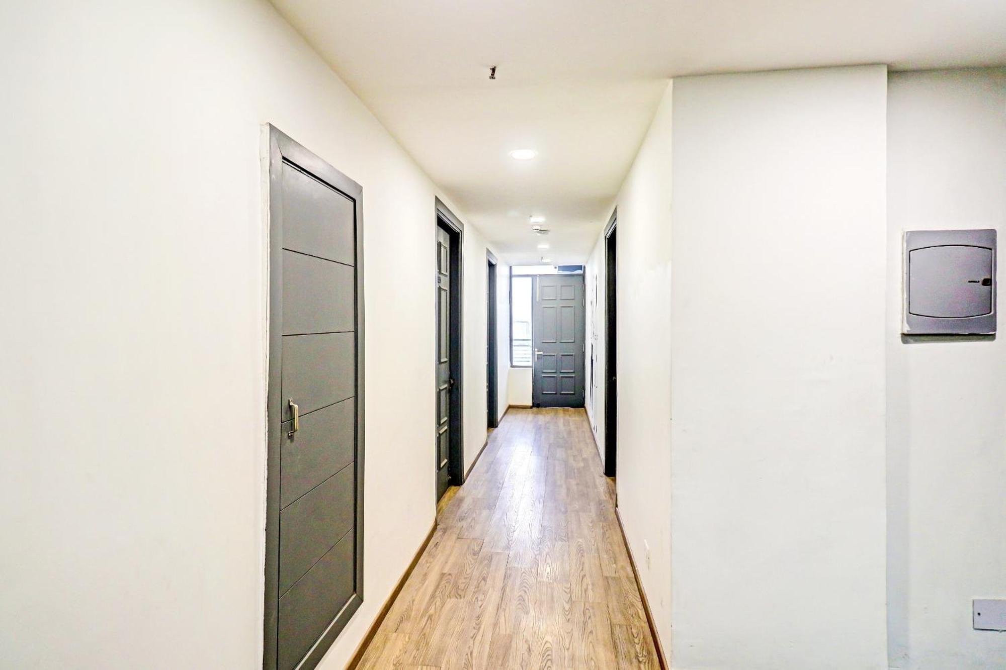 Hotel Townhouse Sector 30 Near Botanic Garden Of Indian Republic Noida Exteriér fotografie