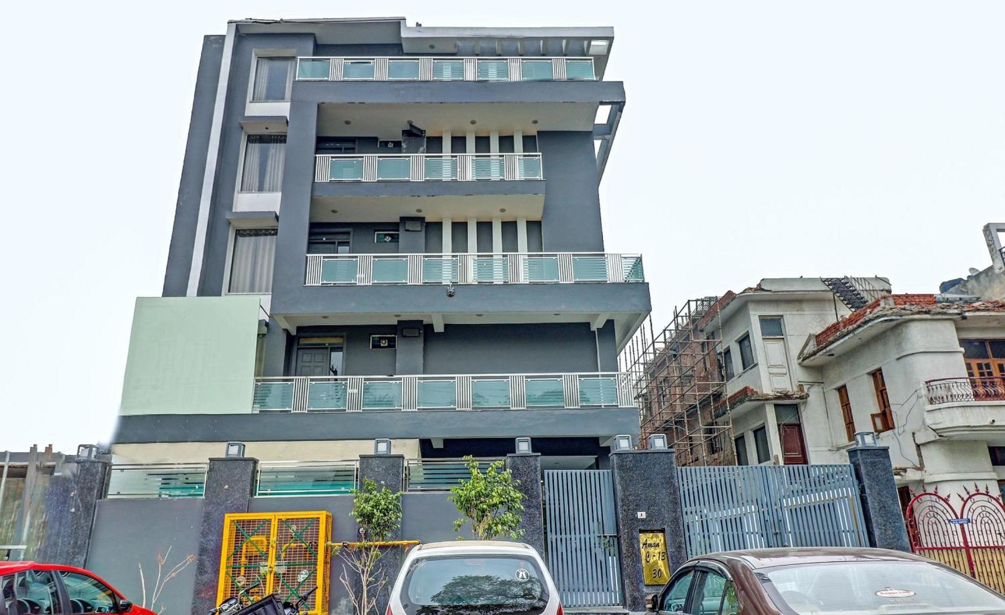 Hotel Townhouse Sector 30 Near Botanic Garden Of Indian Republic Noida Exteriér fotografie